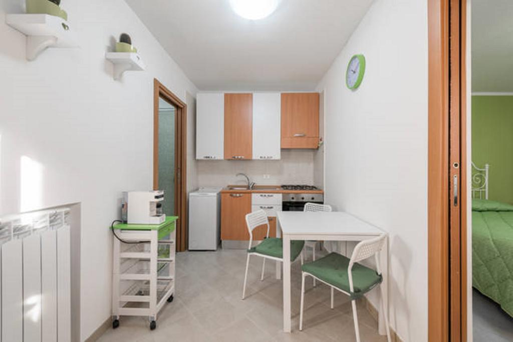 Al Cortile Apartment Bari Exterior photo