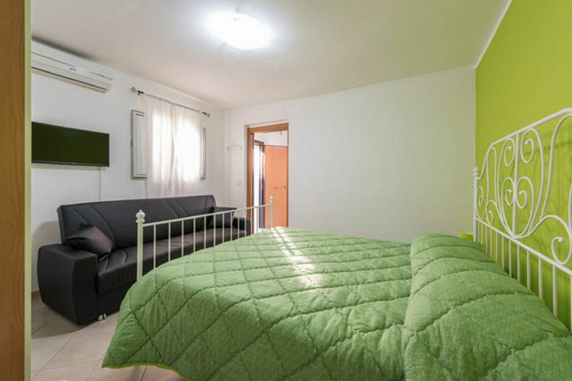 Al Cortile Apartment Bari Exterior photo